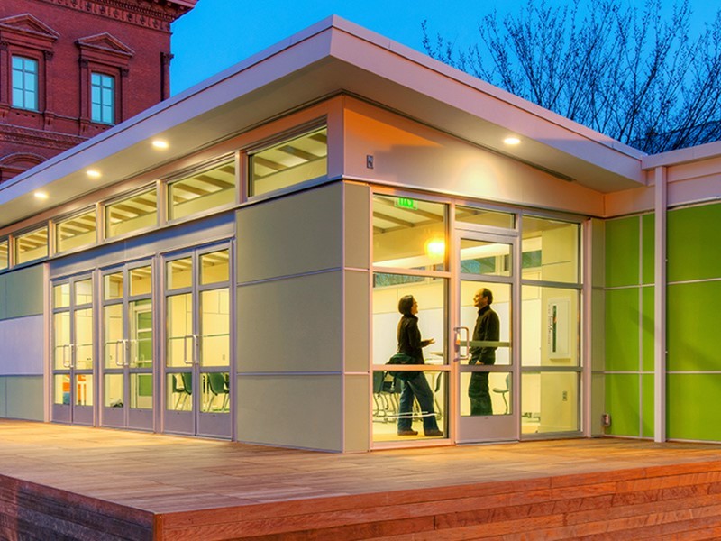 Thermal Entrances
