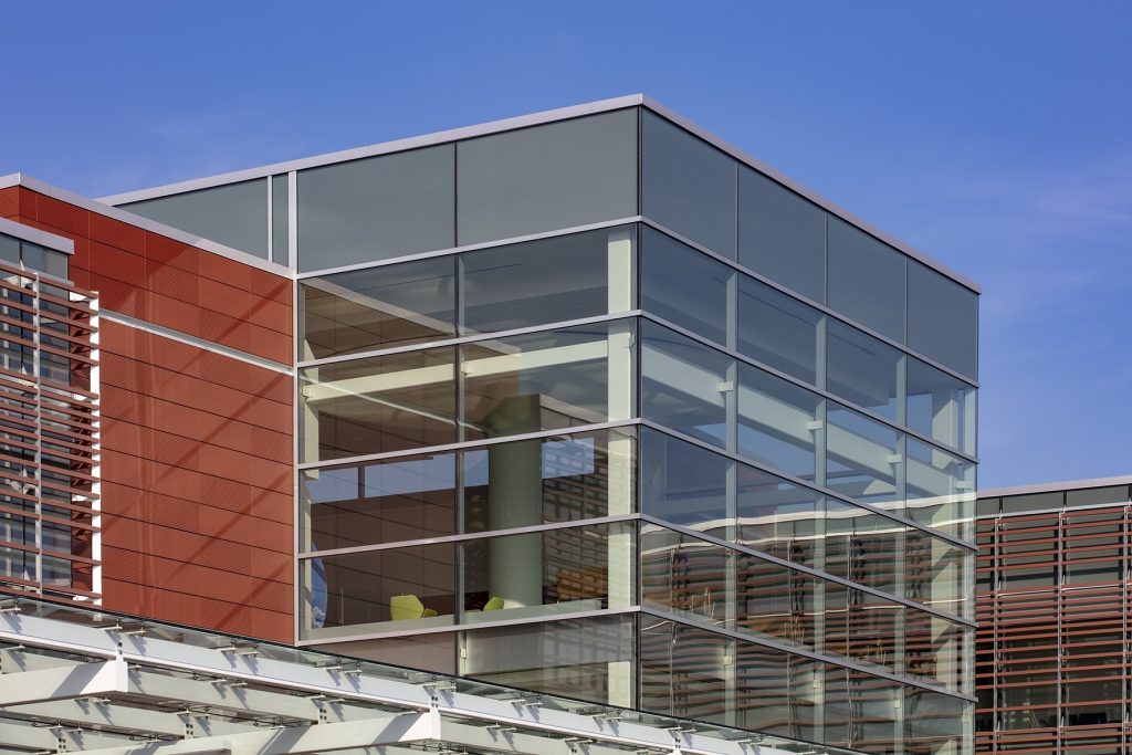Promed system 2 curtain wall