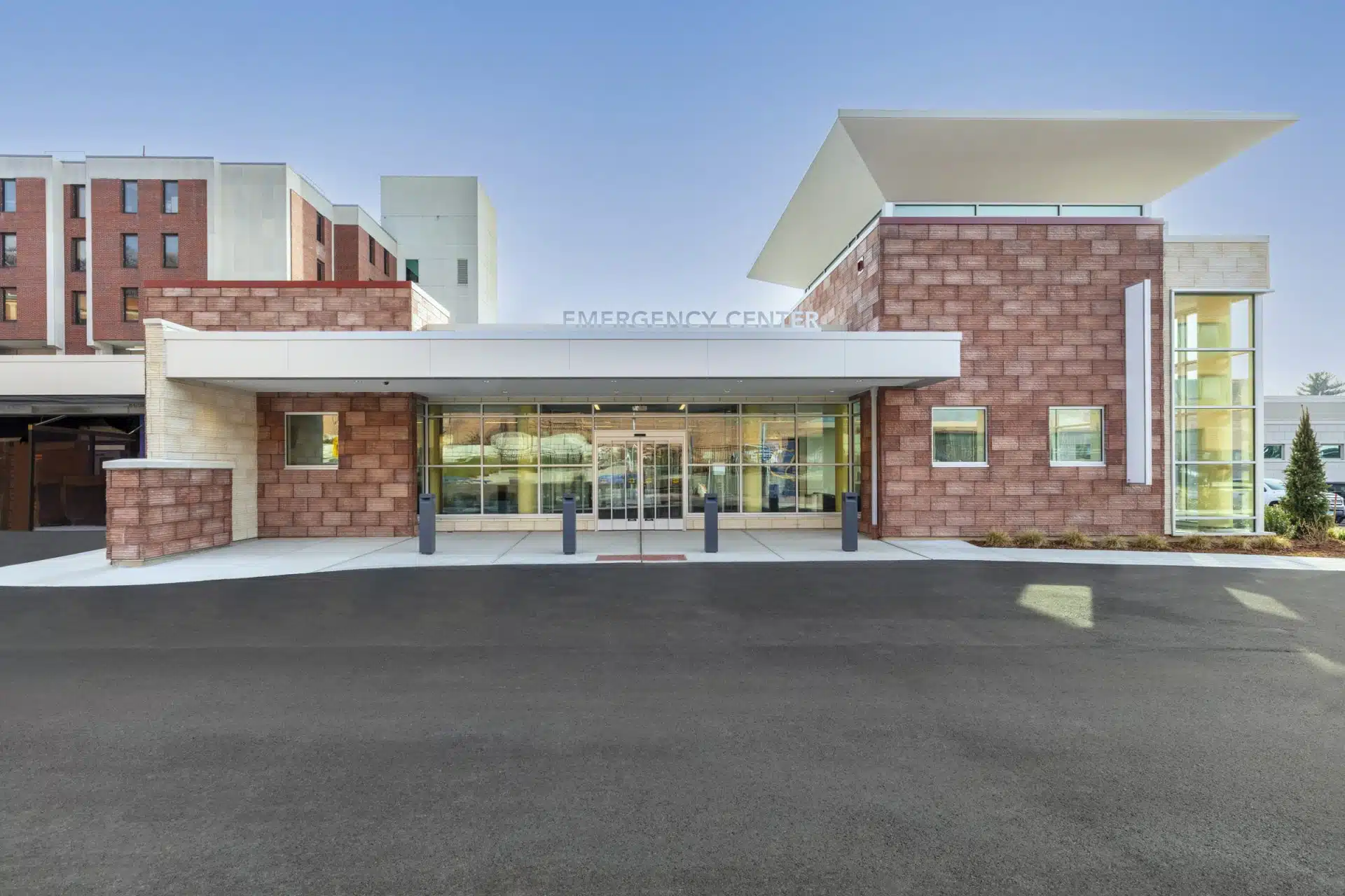 Emergency Department at Bristol Hospital Kawneer Healthcare Projects