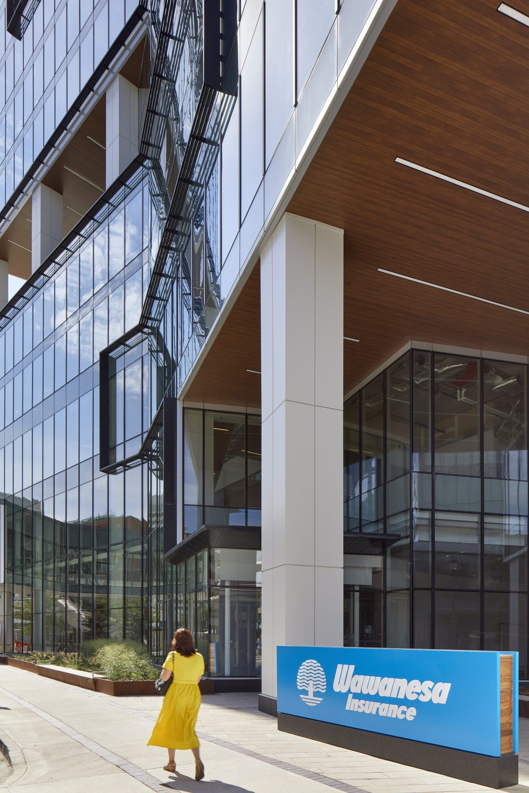 Wawanesa Mutual Insurance Company Headquarters Kawneer