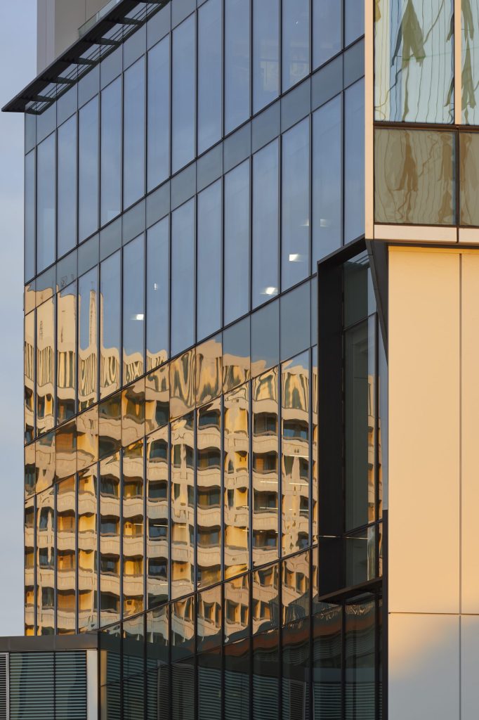 Wawanesa Mutual Insurance Company Headquarters Kawneer